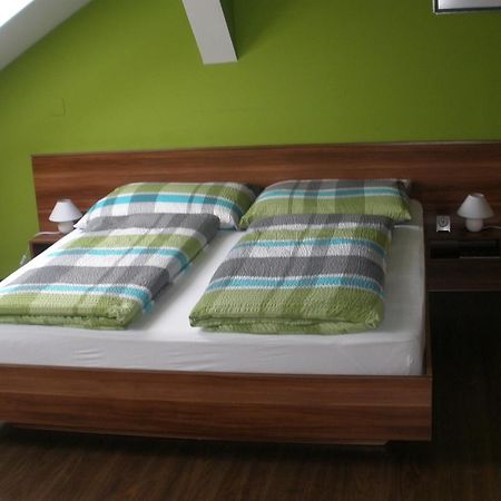 Sopron Eszter Apartman Esterno foto